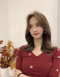 -东秀护肤造型