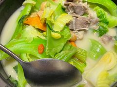 -龙悦湾酒家·八阵鱼生·渔人码头店