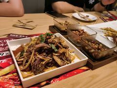 -三个大叔烤羊肉串·炭炉砂锅菜(西三旗店)