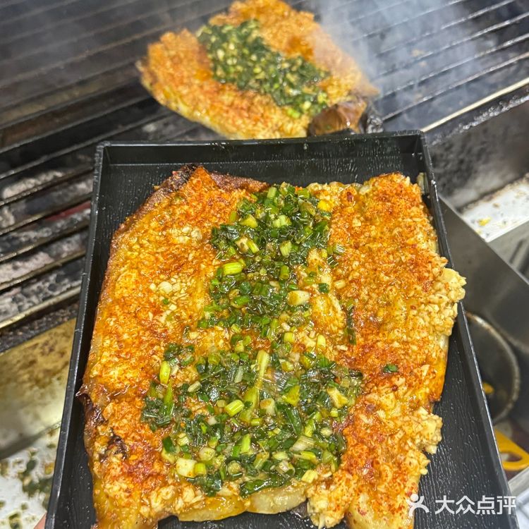 在长沙，只有这样的烧烤店才能赚我的💰