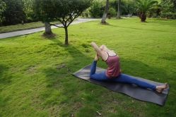 -Yvon yoga 瑜伽·精准体态管理中心
