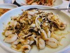 雪菜墨鱼蛋-小厨师·二十年沈家门小海鲜(百井坊巷店)