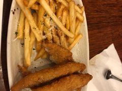 -玛格萝妮比萨屋(四平店)