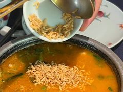 -维园悦谱·海派家常菜(乌鲁木齐南路店)
