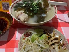 -老方桌烂蹄花川菜馆(九龙坡店)