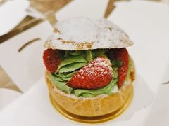 新品抹茶泡芙-KOMUGI 小麦家(新地假日广场店)