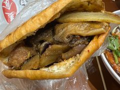 -清真回族八哥秘制饼夹菜