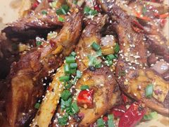 兔腿诱惑-情妹耙泥鳅·江湖川菜(科华店)