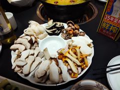 -野菌皇海景野生菌火锅(滨海大道店)