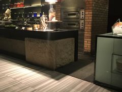 -唐拉雅秀酒店-西锦汇空中BBQ·思创餐厅