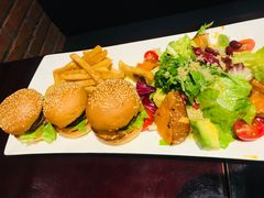 小汉堡-bluefrog蓝蛙(悠唐购物中心店)