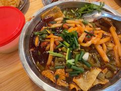 -柳州肥姨妈大骨螺蛳粉(东靖路店)