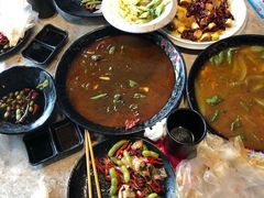 -沪小胖小龙虾(淮海中路旗舰店)