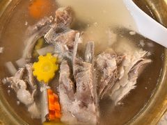 -汗腾格里·风味餐厅(新疆驻京办店)