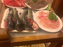 -山城年华老火锅(玉林店)