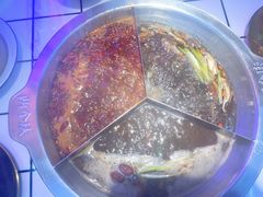 奔驰锅-两个庆火锅公司(昌平府学路店)