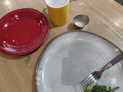 -HELLO 27 意面·沙拉·帕尼尼