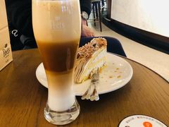 瀑布拿铁冷萃-Peet's 皮爷咖啡(东湖路手作店)