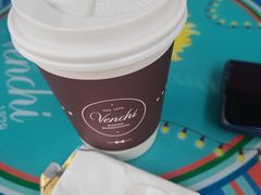 -VENCHI 闻绮(上海佛罗伦萨小镇店)
