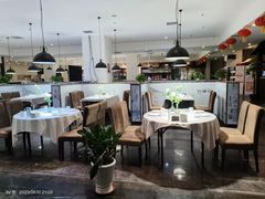 -鸭王烤鸭店(三里河店)
