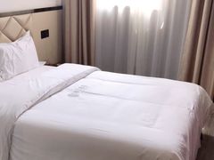 -咖居酒店(南京长江大桥阅江楼店)