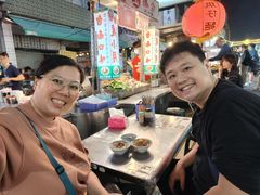 -六合夜市