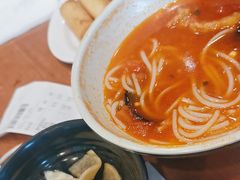 -老妈米线(港龙店)