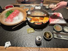 -三出山火锅(南京万象天地店)