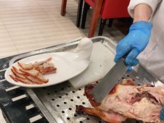 精品烤鸭-皇城根·鲁菜济南菜·吊炉烤鸭·炒鸡鱼头(济南旗舰店)