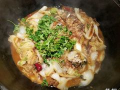 铁锅炖鱼-营信刘罗锅铁锅炖(建华店)