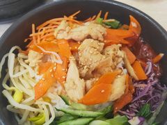-拌来拌去石鍋拌飯(文鼎店)