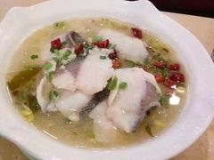 酸菜鱼片-九龙湾茶餐厅(东门店)