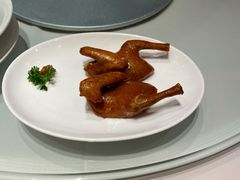 润烧BB乳鸽-利苑酒家(华熙国际店)