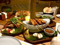 -三亚艾迪逊酒店·海滩烧烤 BARBACOA·现场乐队·浪漫晚餐·烧烤海鲜
