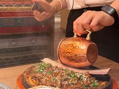 伴山嫩烤牛肋骨-蜜桃餐厅·伴山(湖滨商业街店)