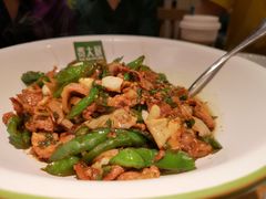 -费大厨辣椒炒肉(万家丽一店)