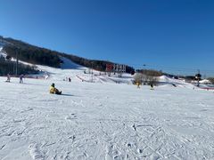 -中旅松花湖滑雪场