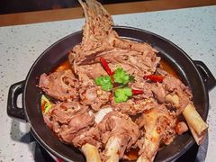 -沪小胖·小龙虾·蓝龙王(八佰伴店)