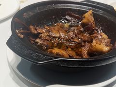 -鑫悦楼煎蟹·16年海鲜大排档