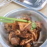 无意发现了这家沿街小店，味道超出预期！牛肉面