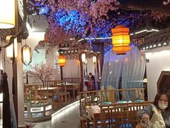 -荷塘秋月·本帮江浙菜(国权路店)