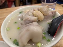 -雷祖芳老妈蹄花店