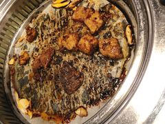 -佰烧海鲜烤肉火锅自助(世茂国际广场店)
