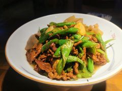 -洞庭土菜小炒馆(易发广场店)