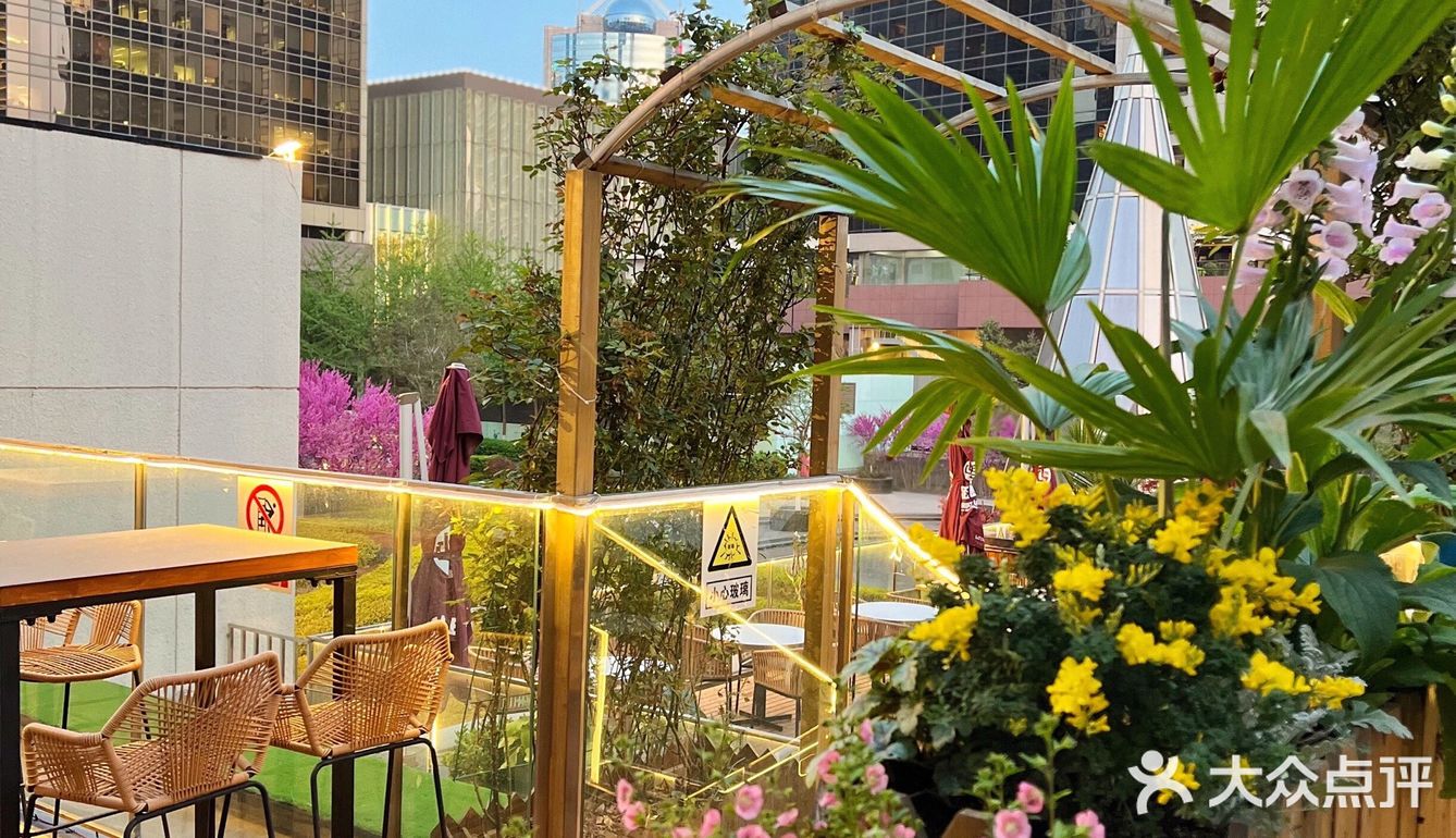 北京最适合约会的浪漫🌹露台花园餐吧—Saam Bistro 