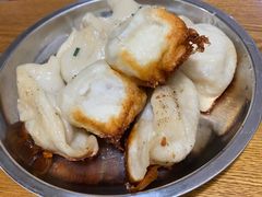 -黄阿姨锅贴大王(万航渡路店)