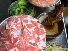 -赵美丽·重庆社区火锅·直营店(火车东站·中豪国际店)