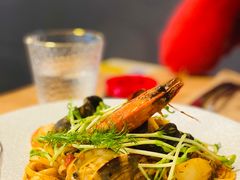 -Mark&Mars Restaurant