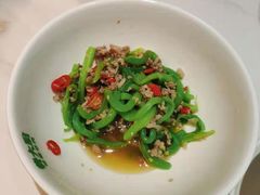 -费大厨辣椒炒肉(万家丽一店)