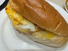 -香港新发烧腊茶餐厅(水围店)